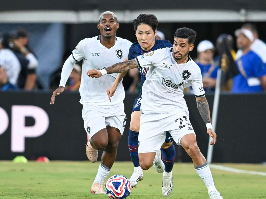 星空体育 China巴黎圣日耳曼训练开放日，转会期刷新队史纪录引欢呼，CBA季后赛在即，高层口径保持一致的简单介绍