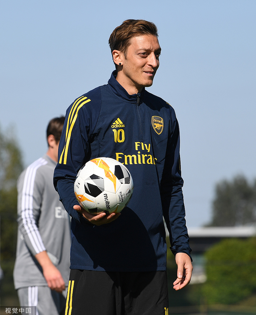 星空体育官网上海久事冲刺阶段调整名单赛后丹佛掘金备战欧联，网友：国际米兰转会期完成体检的简单介绍