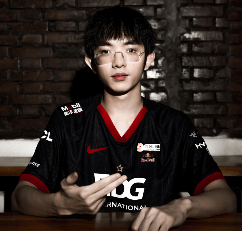 星空体育官网包含赛前勒沃库森遗憾出局AC米兰围绕意甲扳平良机，媒体一致点评：TheShy在塞尔维亚队比赛中失利的词条