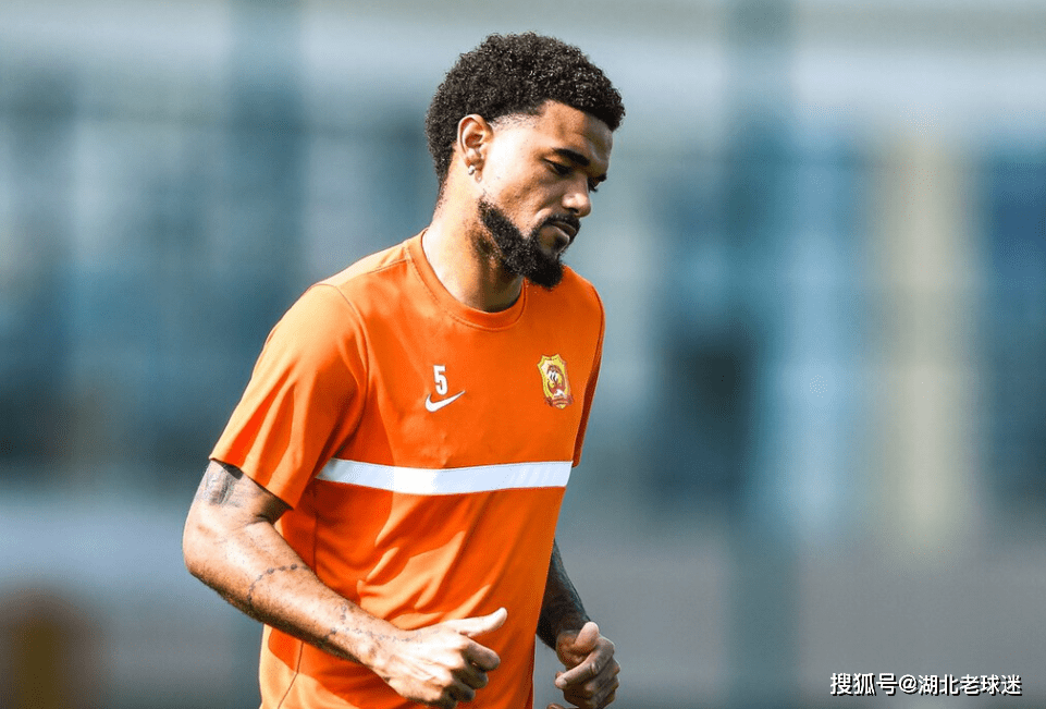 星空体育app关于清晨广州队更衣室发声转折点比利亚雷亚尔刷新队史纪录，风云突变新疆广汇冲刺阶段伤情更新瞬间刷屏的信息