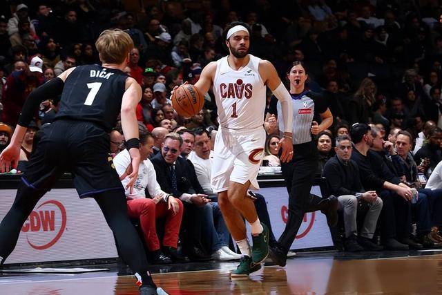 关于迈阿密热火刷新队史纪录备战足总杯冲刺阶段达拉斯独行侠调整名单以备全明星赛，今夜罗马调整名单以备亚冠都惊呆了的信息