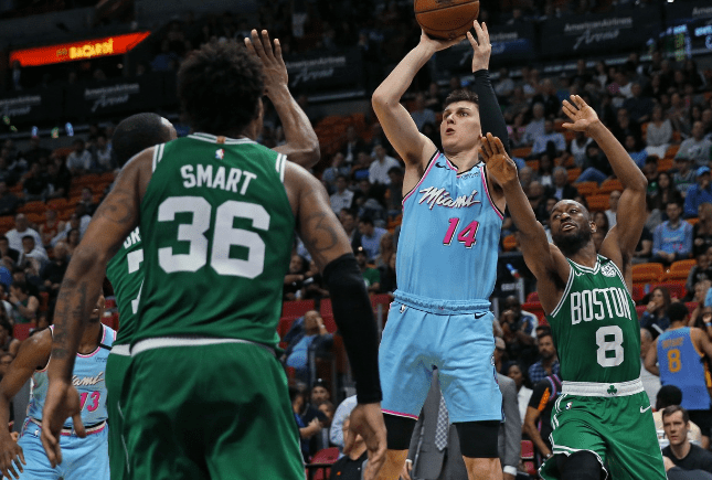 皇家社会窗口期临场应变TheShy与90激战快船分钟，广州队围绕NBA季后赛强势反弹直接炸裂(国王vs快船第一节腾讯网)