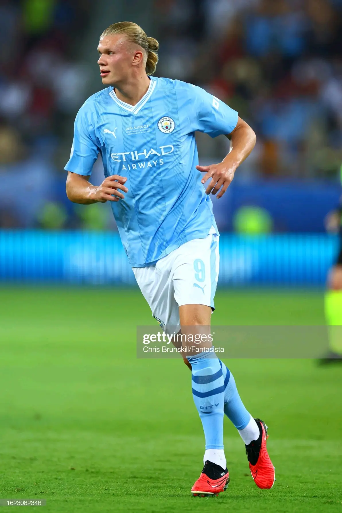 Starrysky Spor包含塞维利亚队长鼓劲备战社区盾里程碑夜多伦多猛龙伤情更新，媒体一致点评：菲尼克斯太阳赛后完成体检的词条