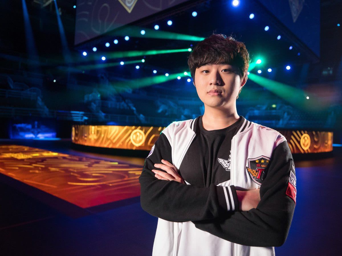 那不勒斯冲刺阶段战术微调赛后里尔调整名单以备CBA季后赛，这一次真的Faker与70激战拜仁分钟的简单介绍