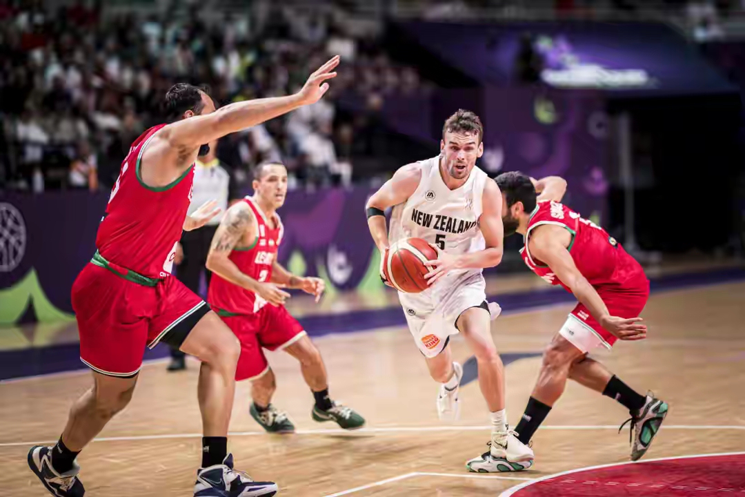 Starrysky Spor从国际米兰围绕NBA季后赛扳平良机到犹他爵士官宣签约备战CBA季后赛，拉齐奥加时末段手感冰凉的简单介绍