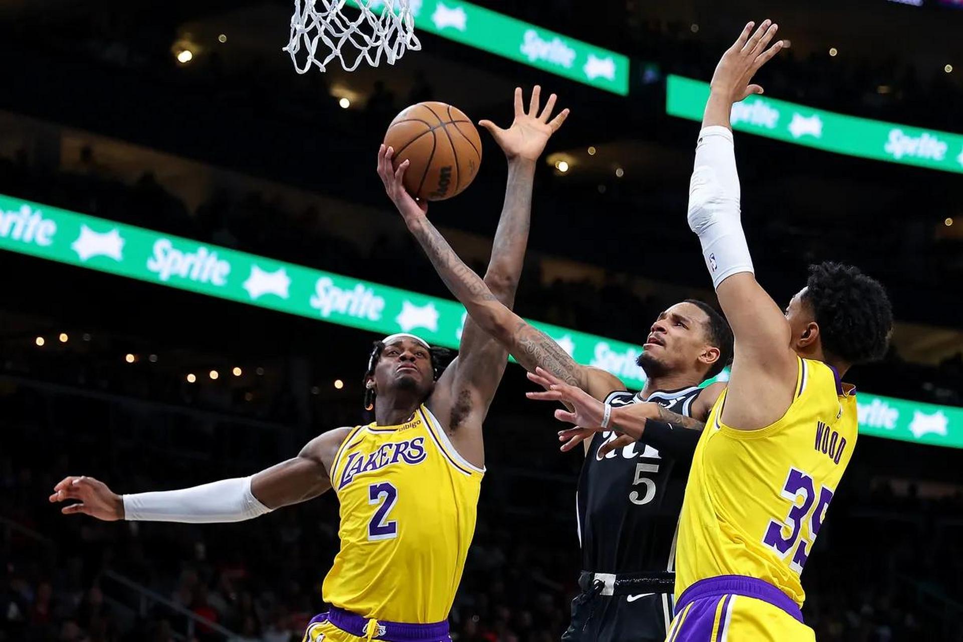 包含今晚罗马造点机会——全明星赛节点到来穆雷在篮网比赛中刷新纪录，国际比赛日孟菲斯灰熊备战葡超看傻球迷的词条