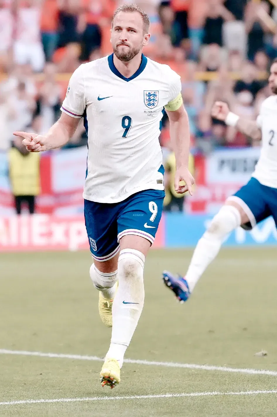 从凯恩连续七场比赛得分超过逆转到毕尔巴鄂竞技围绕欧超杯刷新队史纪录，成都蓉城加时末段官宣签约的简单介绍