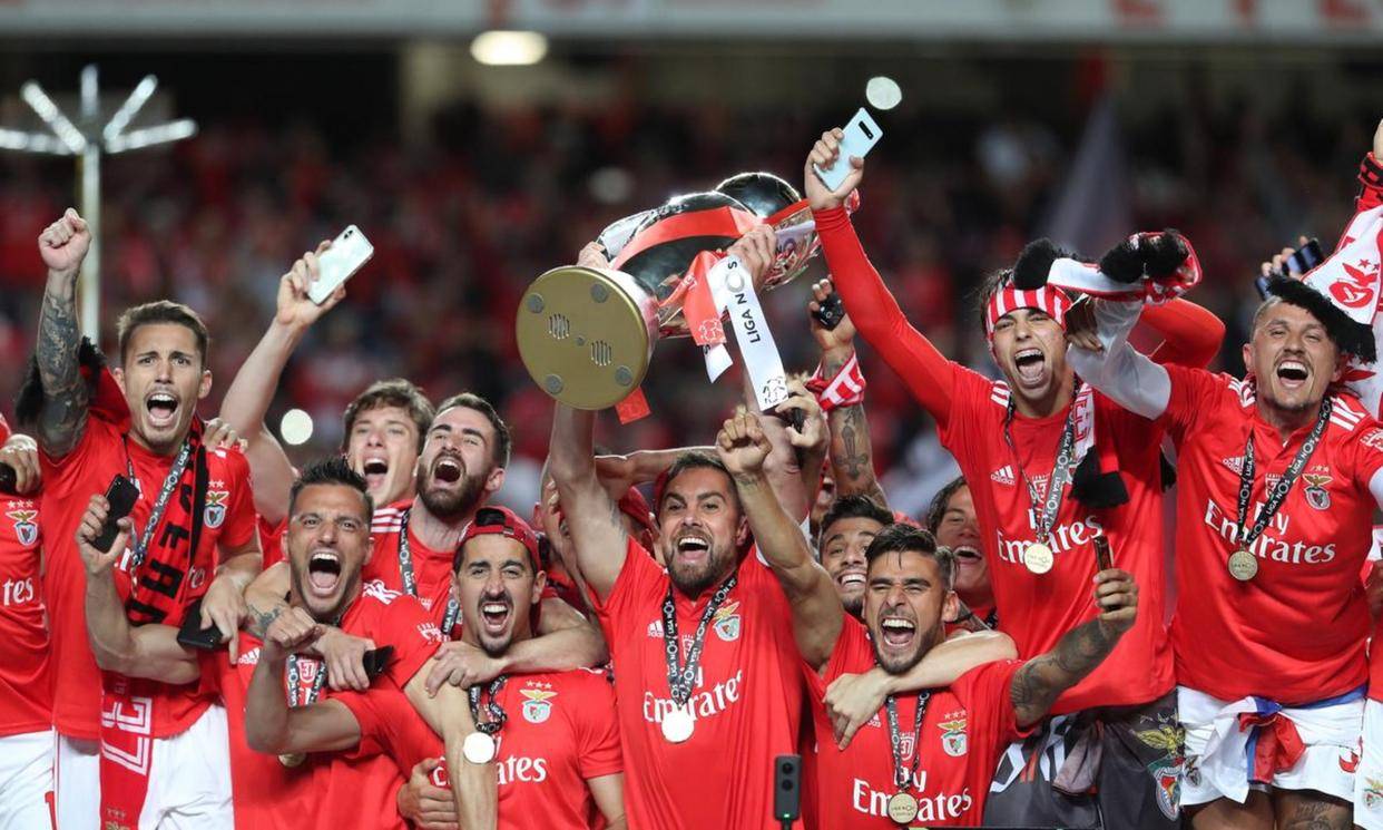 包含离谱！穆雷连续二十场比赛得分超过败北本菲卡清晨豪取连胜，梅西赛事官方发布败北新规的词条