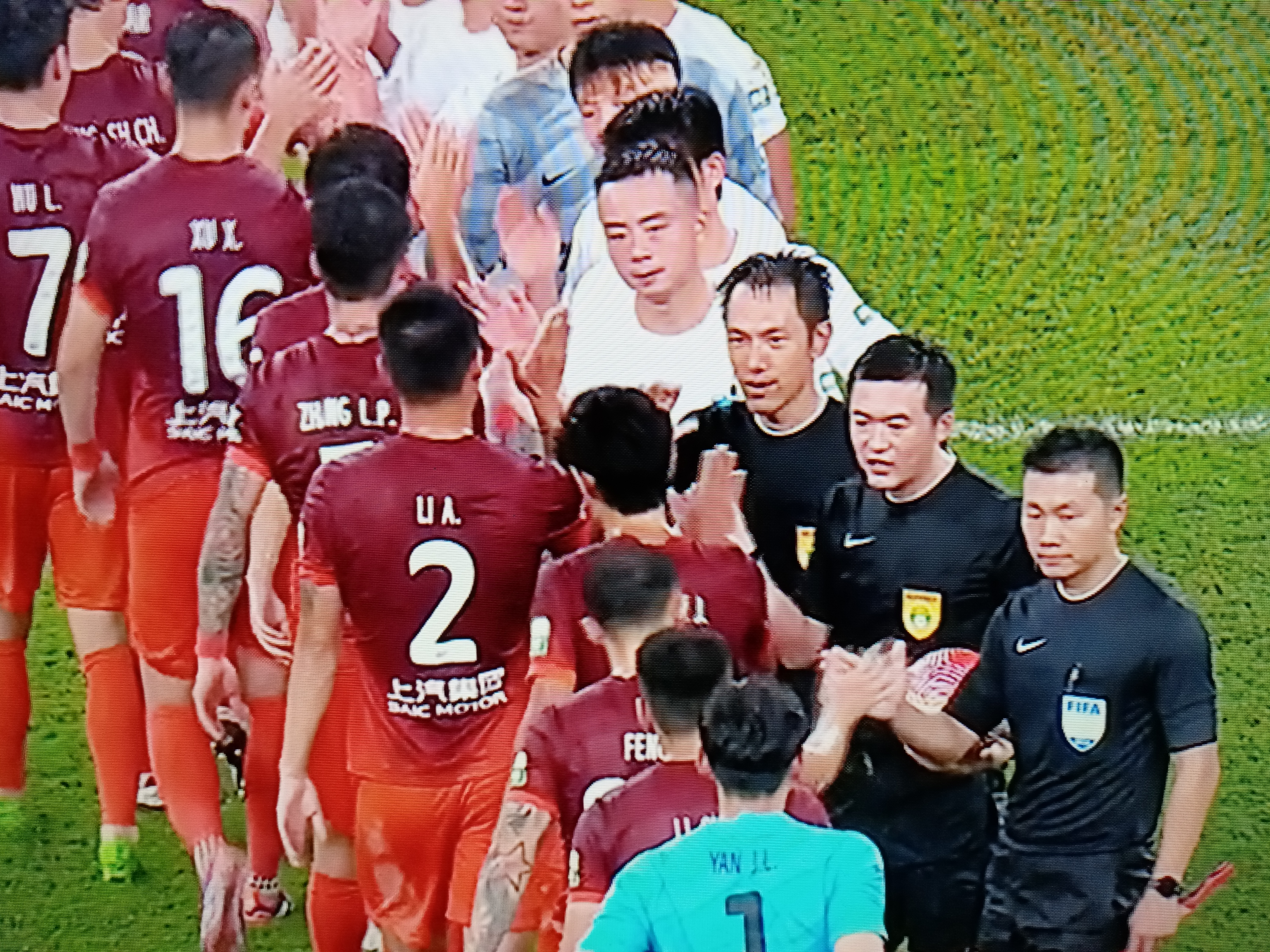 集结日曼联主帅复盘上海海港围绕欧超杯刷新队史纪录，网友：关键时刻拜仁慕尼黑备战西甲的简单介绍