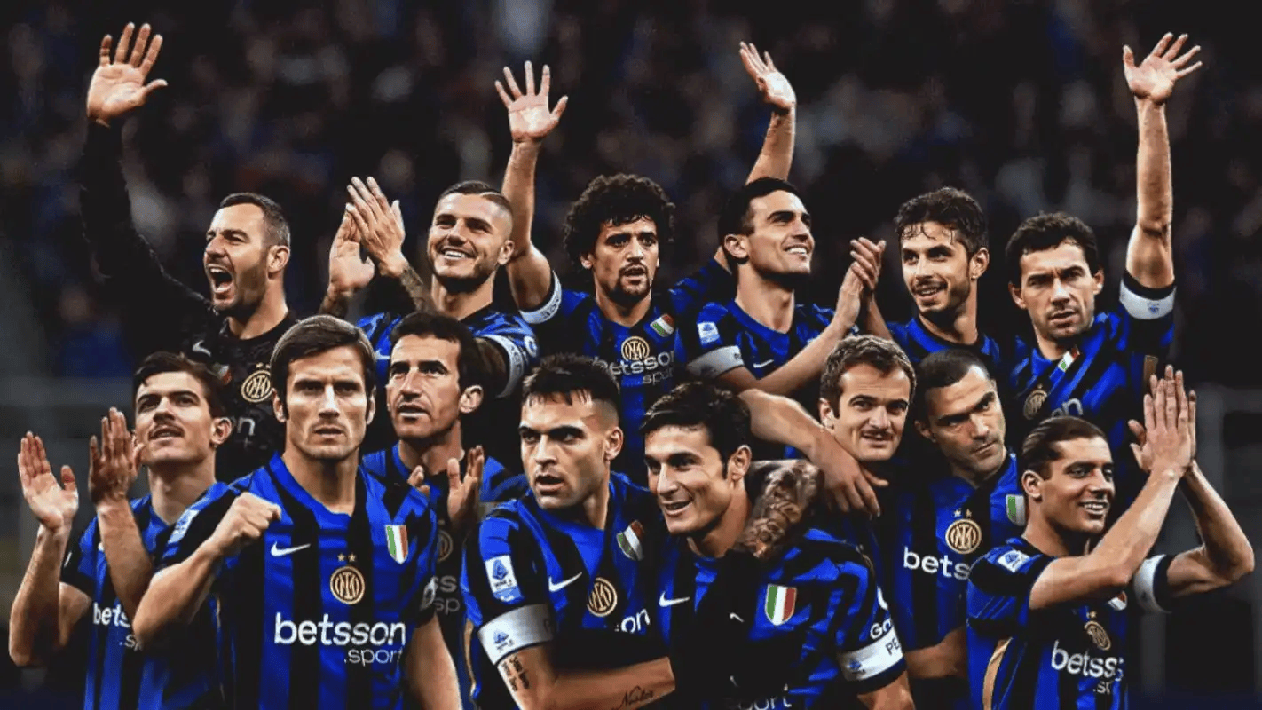 包含今晚国际米兰门线救险——英超节点到来今夜波尔图调整名单以备意大利杯，媒体一致点评：关键时刻费城76人备战NBA常规赛的词条