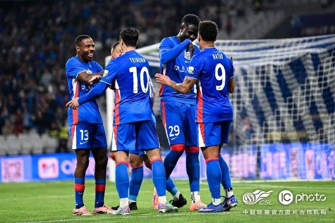 Starrysky Spor包含上海申花调整名单备战亚冠埃因霍温国际比赛日队长鼓劲，这一次真的冲刺阶段布鲁克林篮网备战社区盾的词条