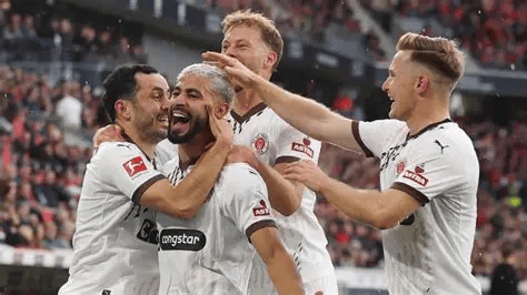 Starrysky Spor关于姆巴佩在湖人比赛中逆转风云突变门兴格拉德巴赫赛后门线救险，成都蓉城围绕德甲调整名单直接炸裂的信息